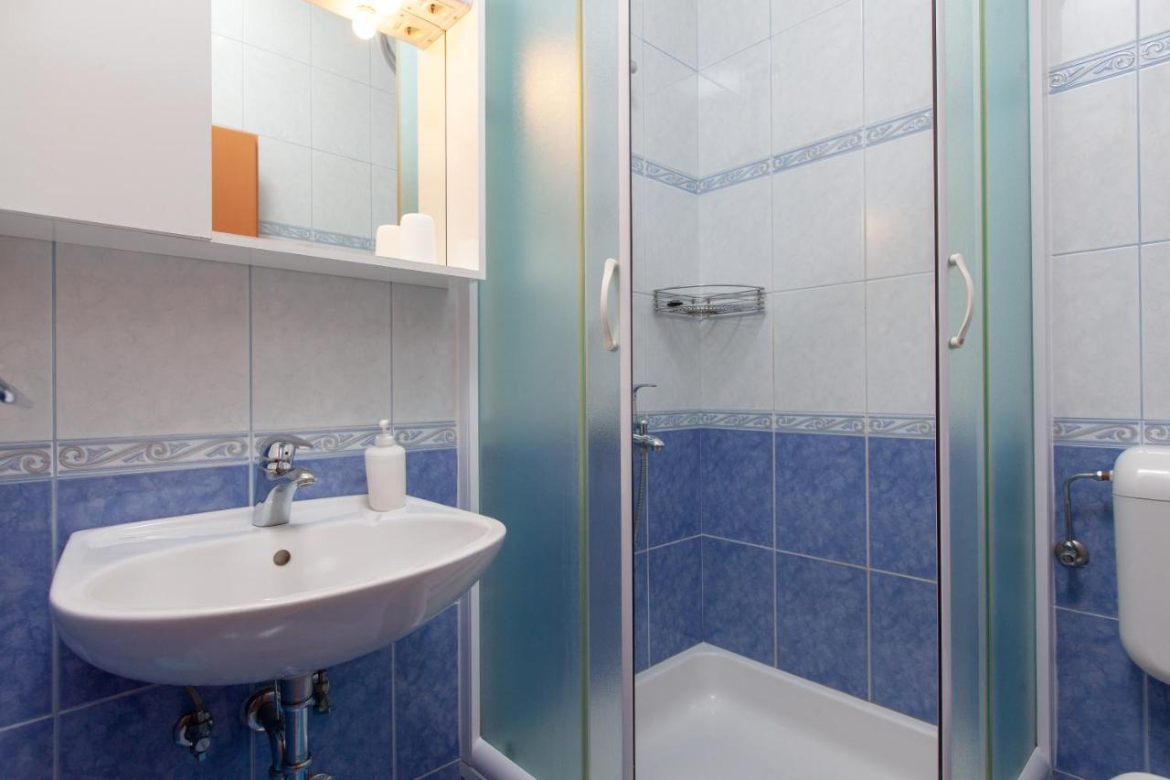 Vila Nives Podgora Ngoại thất bức ảnh