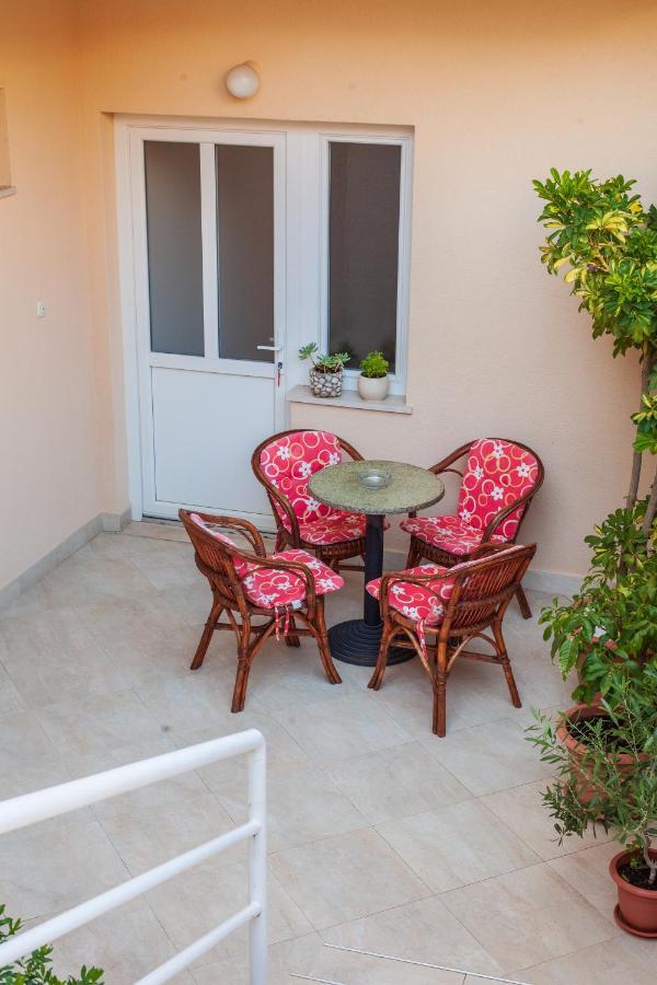 Vila Nives Podgora Ngoại thất bức ảnh