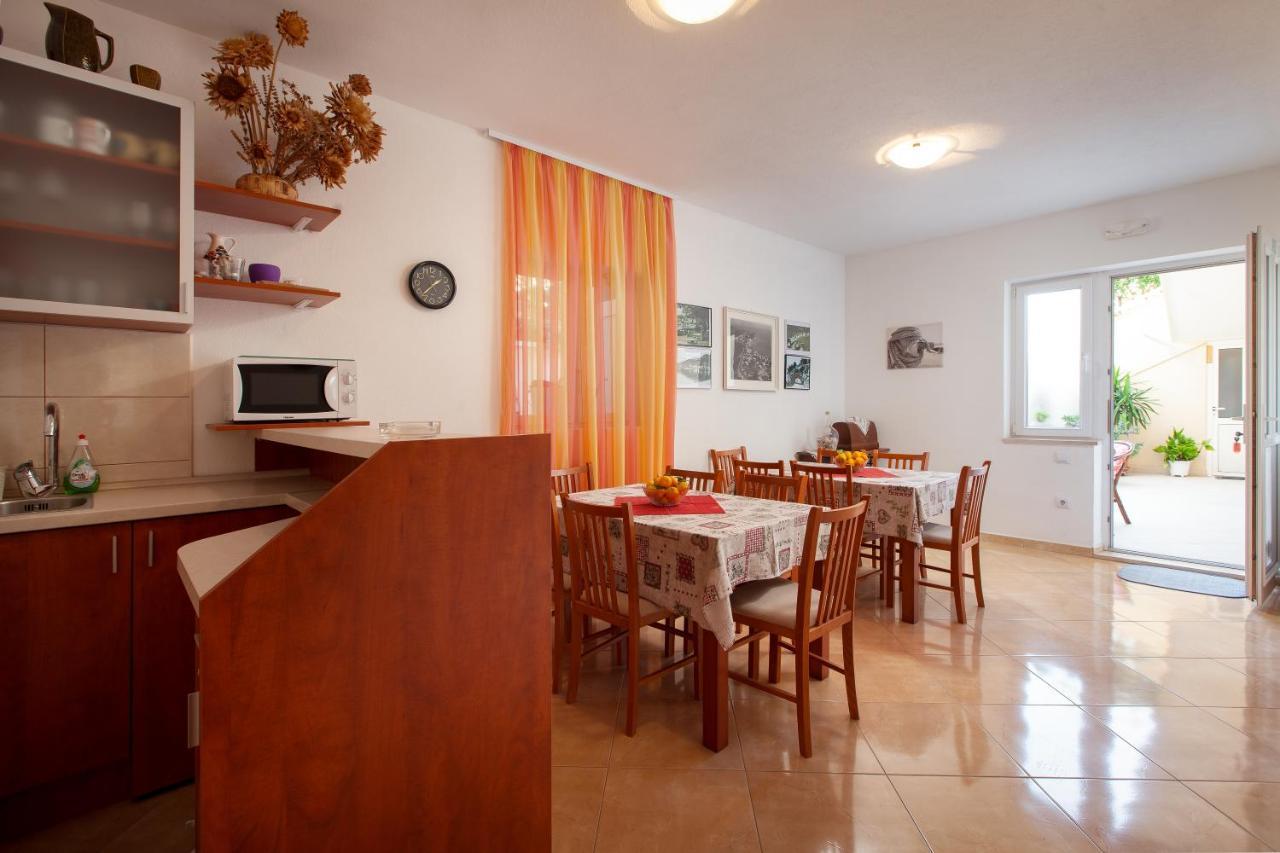 Vila Nives Podgora Ngoại thất bức ảnh