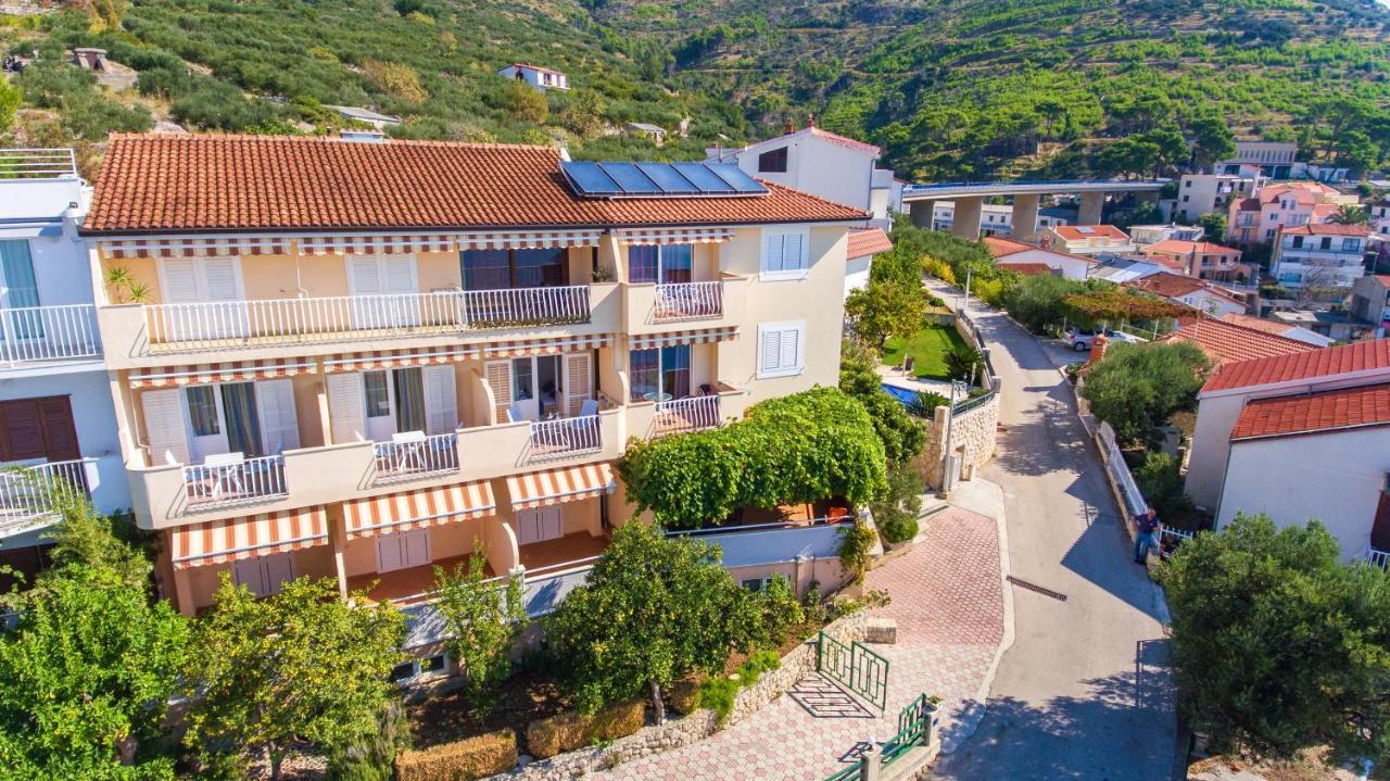 Vila Nives Podgora Ngoại thất bức ảnh